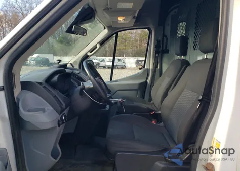 2015 Ford Transit T-250 z USA, uszkodzony, nr VIN 1FTNR2CM5FKA23972